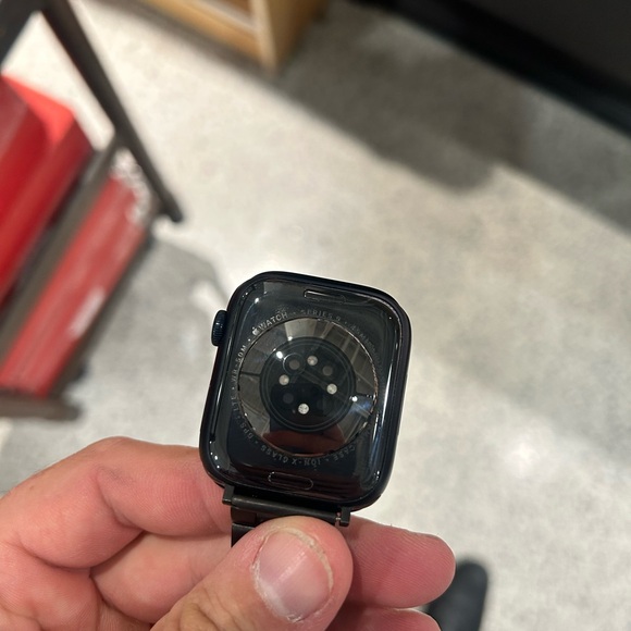 Selling my black series 9 Apple Watch I’ve only had it for four months. - Picture 3 of 3